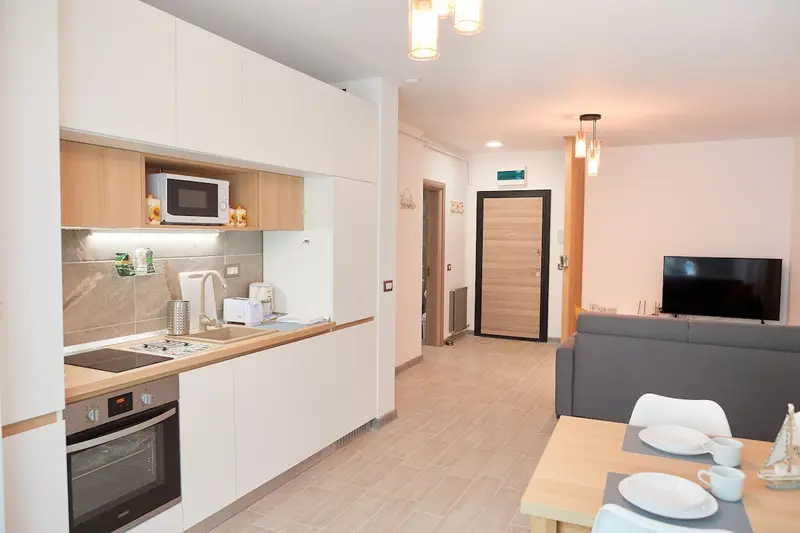 Opal Luxury Apartment 91 Spa n Pool Beach resort – 17