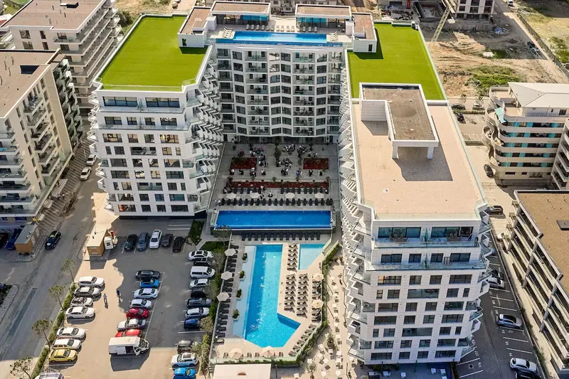 Emerald Gems Apartment in Infinity Beach Resort – 16