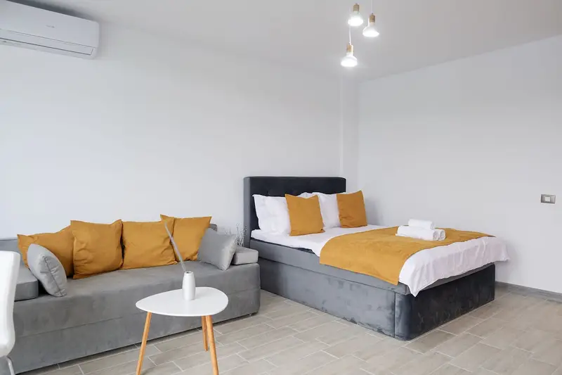 Sunrise King Studio Spa n Pool Beach resort – 7