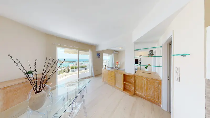 Aqua Vista Vouliagmeni - Apartament cu Vedere la Mare și Terasă – 10