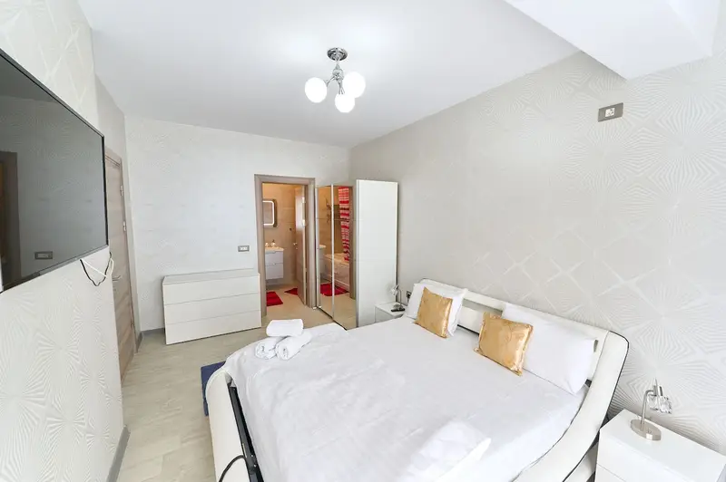 Redmarine Apartment- Spa n Pool resort- parking – 12