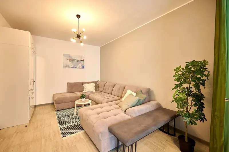 Brooklyn Apartment Spa and Pool Beach Resort - parking – 6