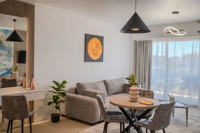 AC-401-Silver Spirit Collection (104 SQM 1BD+ City View) – 13