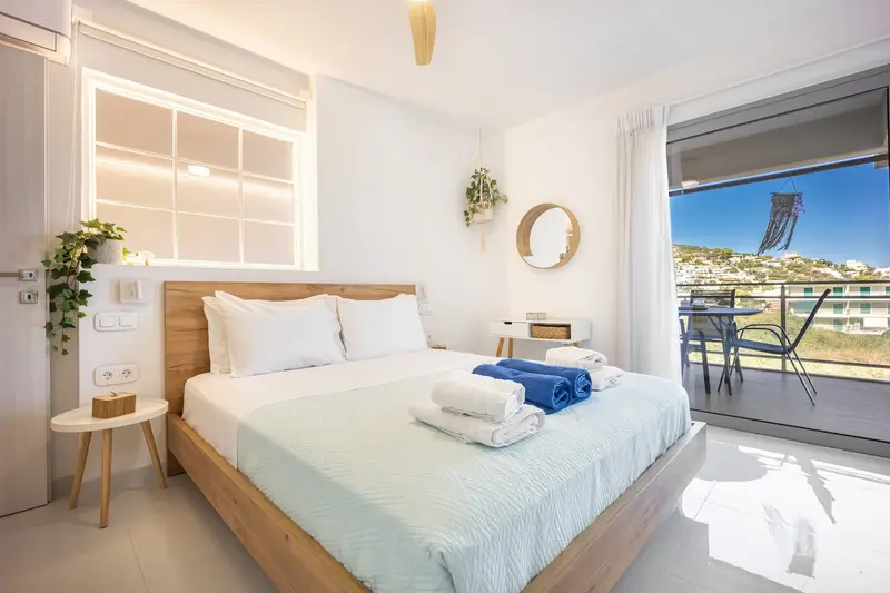 Aqua Vista Porto Rafti Apartament pe Plajă – 5
