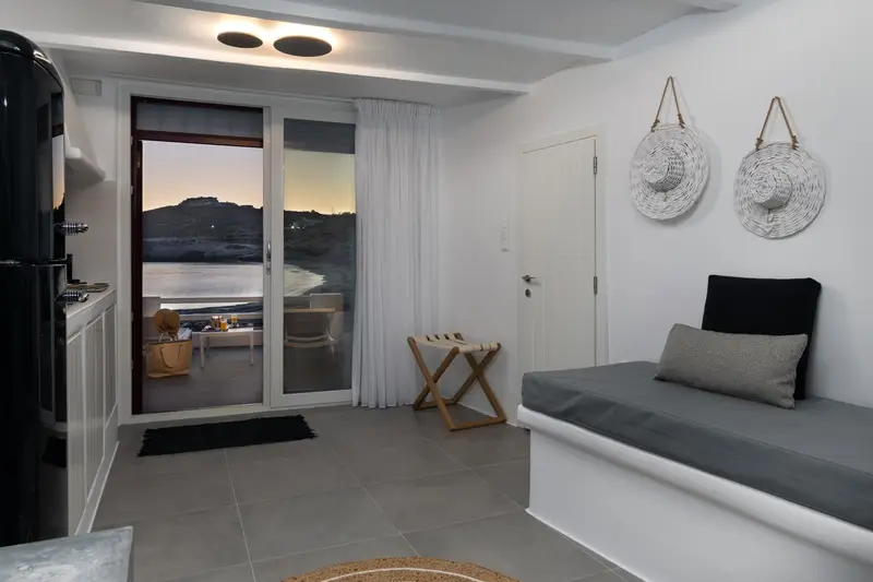 Aqua Vista Milos - Casă-Peșteră pe Plaja Mytakas – 10