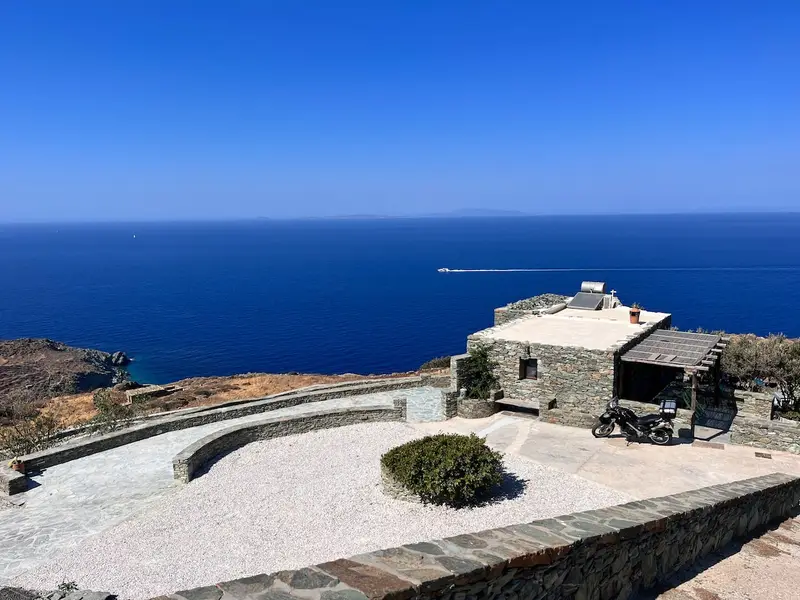 Aqua Vista Folegandros - Fostă Casă de Fermă Renovată cu Vedere la Mare în Ano Meria, Ano Meria
