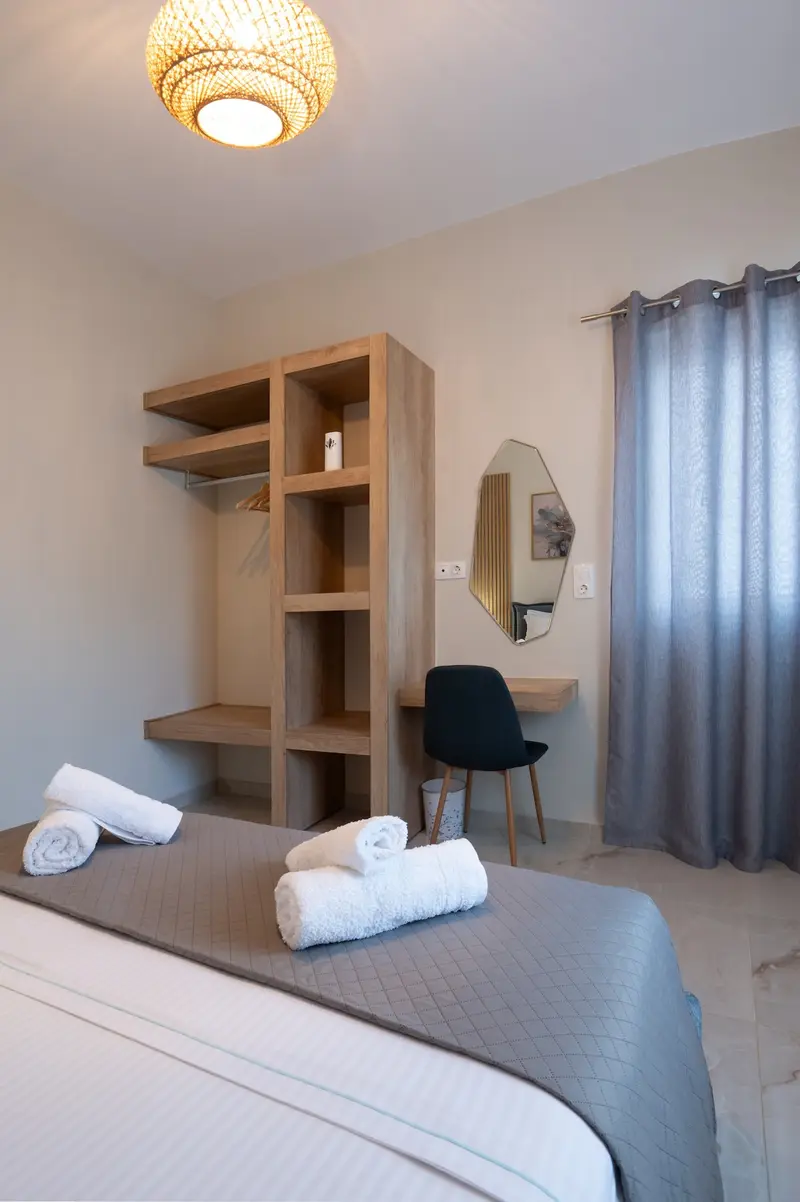 Aqua Vista Vari Cozy Apartment by the Sea – 6