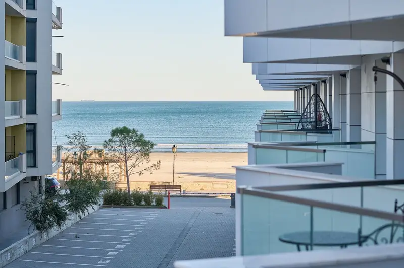 MG Brothers Apartment in Infinity Beach Resort – 2