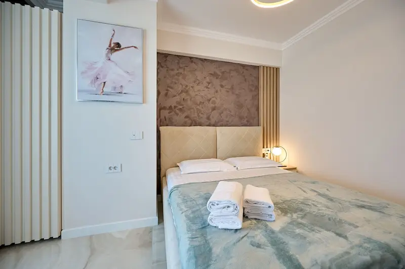 Beach Bliss Apartment in Infinity Beach Resort parking – 28
