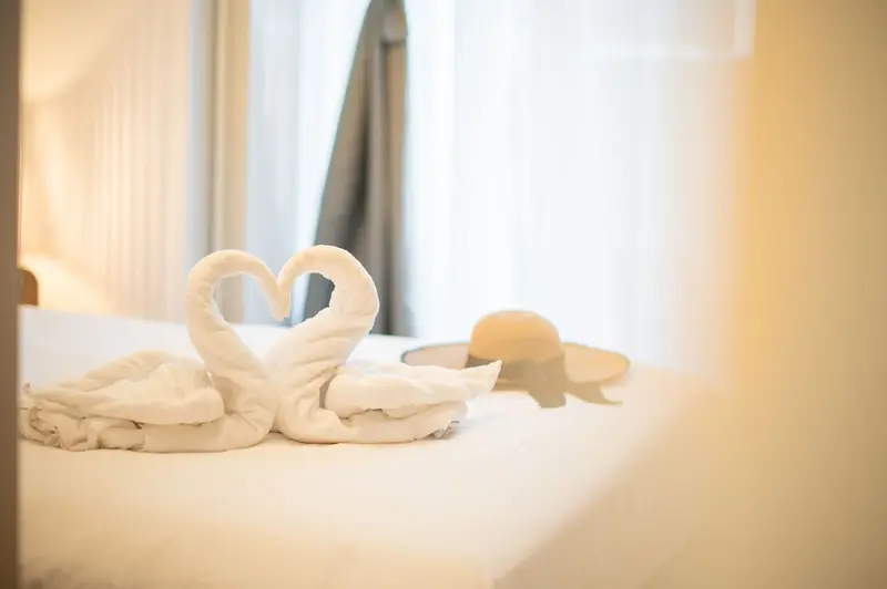 RavSea Luxury Apartment in Odyssey SpaPool-parking – 45