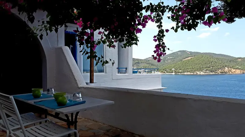 Aqua Vista Poros - Apartament cu Vedere Panoramică la Mare și Grădină – 6