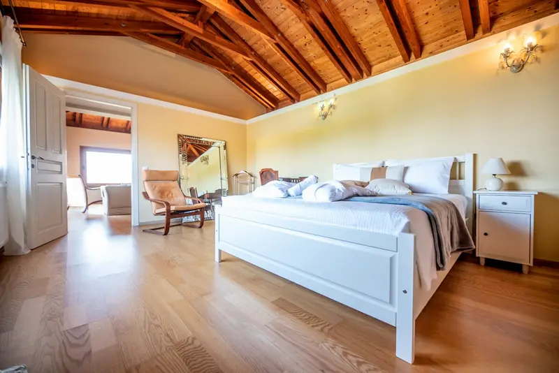 Aqua Vista Thessaloniki - Hillside Villa with Pool and Bay Views – 8