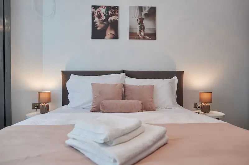 Sea la Vie 2BR Apt Spa n Pool Beach resort – 13
